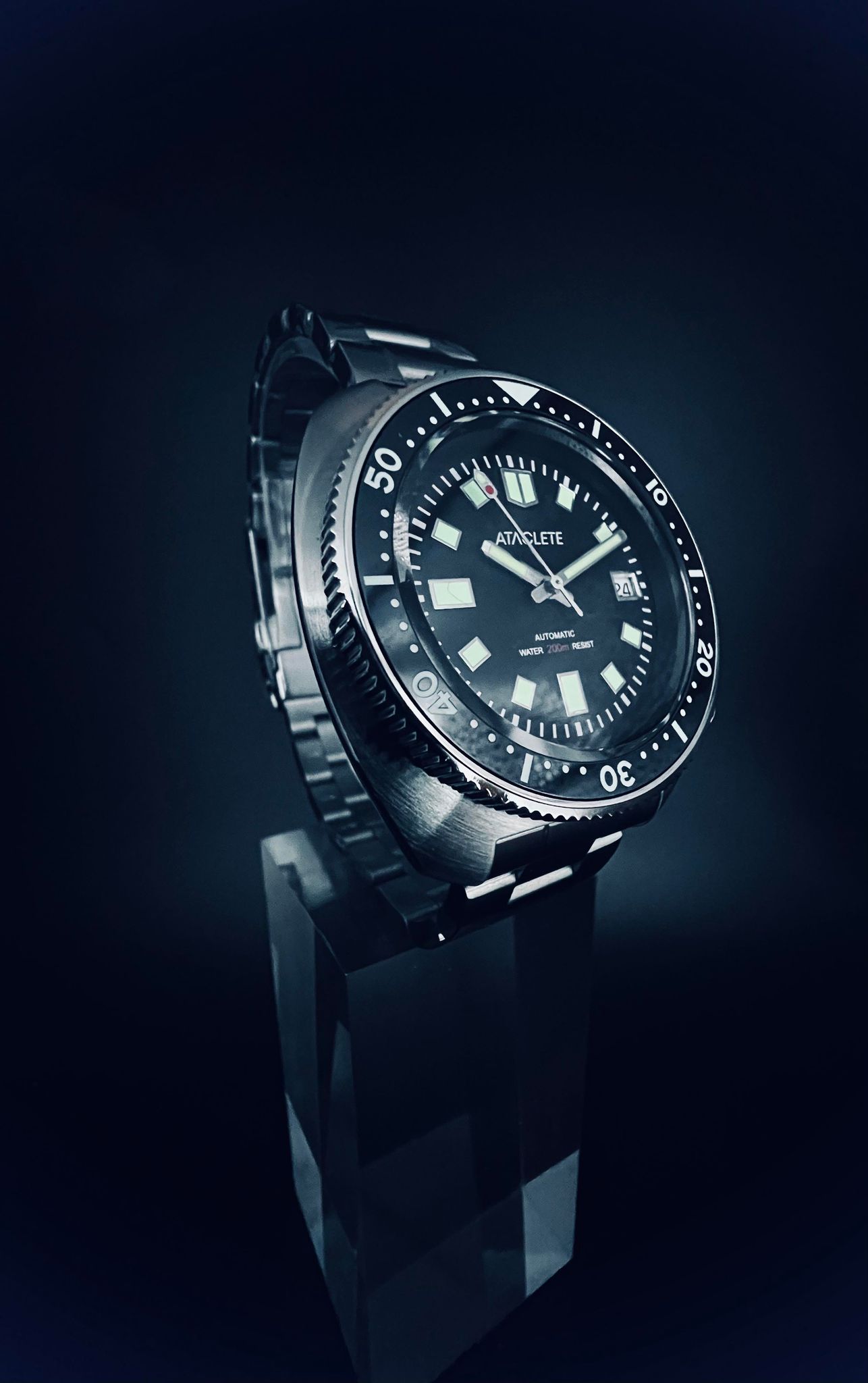 "The Professional" Men's Dive Watch NH35 tech -200 Meter Depth we