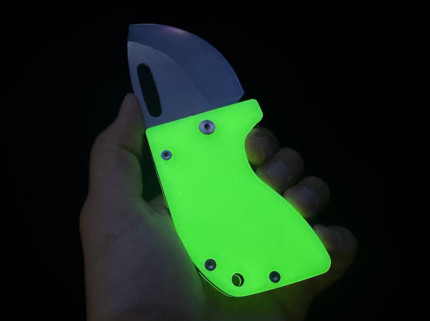 D2 Re-Action - Ti ( UGM GLOW ) Folder - Knife