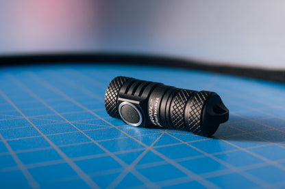 Chickpea - Black - Floodlight LED Flashlight 10180 by Maratac®