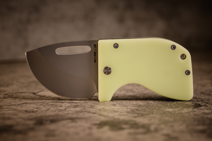 D2 Re-Action - Ti ( UGM GLOW ) Folder - Knife