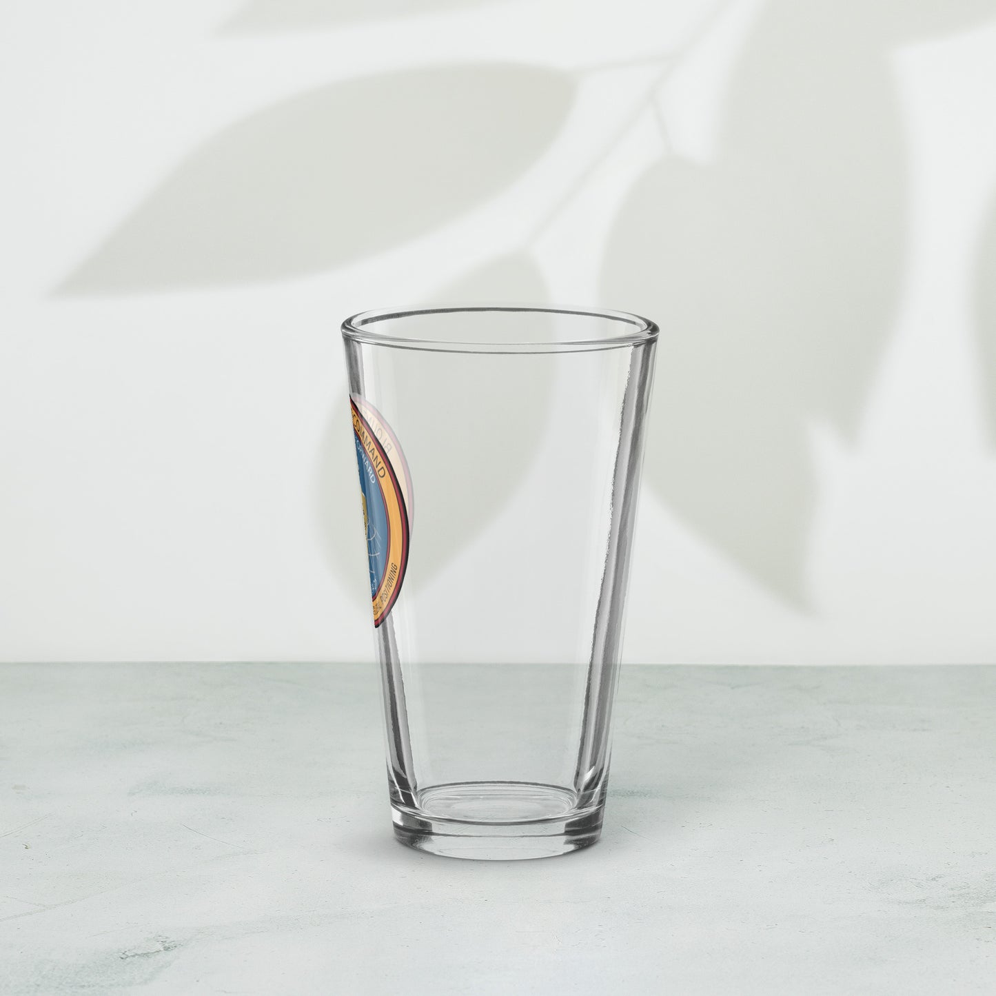 Shaker pint glass